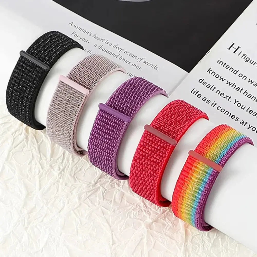 Nylon Loop Strap (20mm/22mm) for Samsung Galaxy, Huawei GT, Amazfit, Garmin, Xiaomi: Comfortable and Stylish - STRAPS