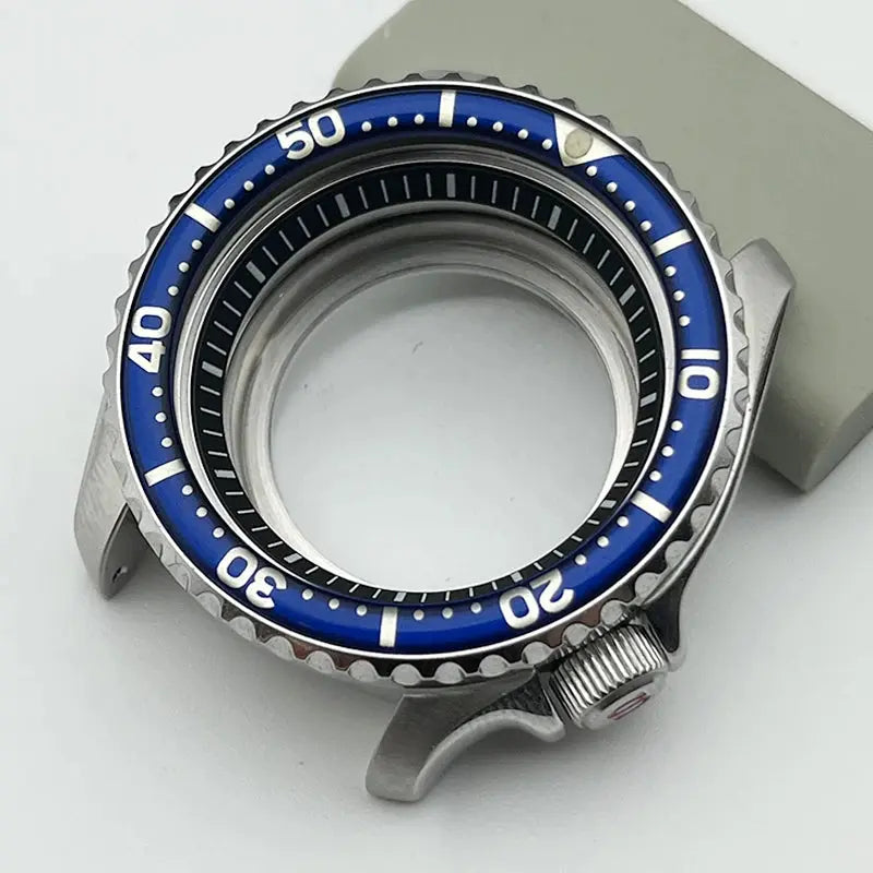 SKX007 Stainless Steel Case for NH34/NH35/NH36/4R/7S, 41mm Sapphire Mirror, 22mm Lug - STRAPS