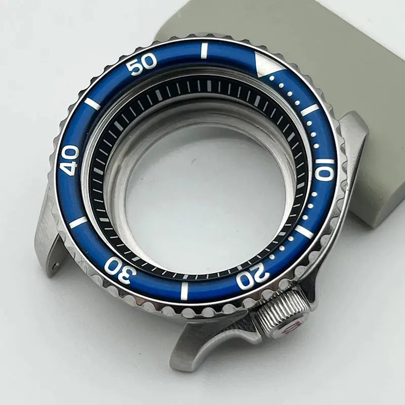 SKX007 Stainless Steel Case for NH34/NH35/NH36/4R/7S, 41mm Sapphire Mirror, 22mm Lug - STRAPS