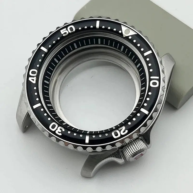 SKX007 Stainless Steel Case for NH34/NH35/NH36/4R/7S, 41mm Sapphire Mirror, 22mm Lug - STRAPS